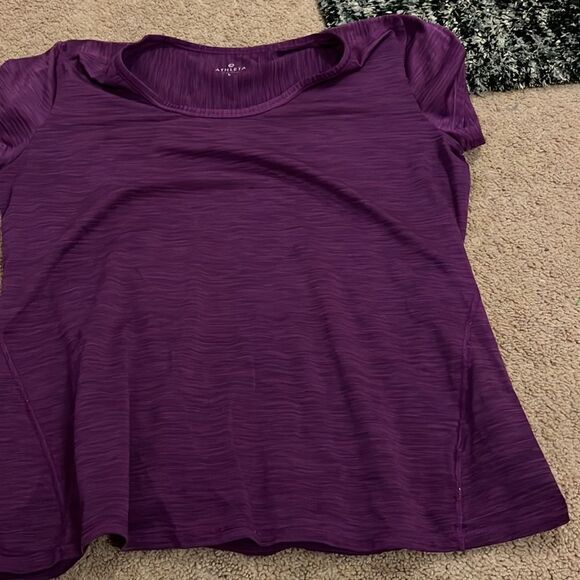 Athleta large purple top - Picture 4 of 7